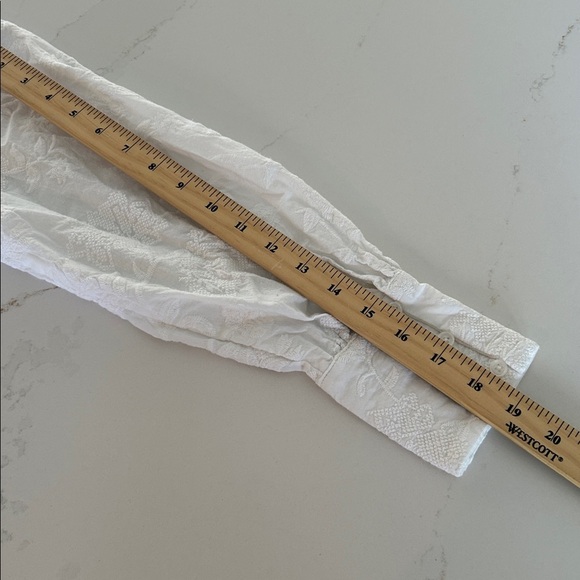 MNG Mango Elegant White Lacy Button up Embroidered Cotton Blouse Size Medium 8 - Picture 11 of 12